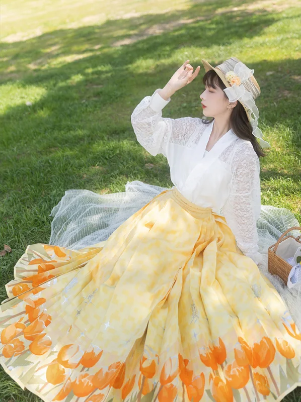 eight-part skirt